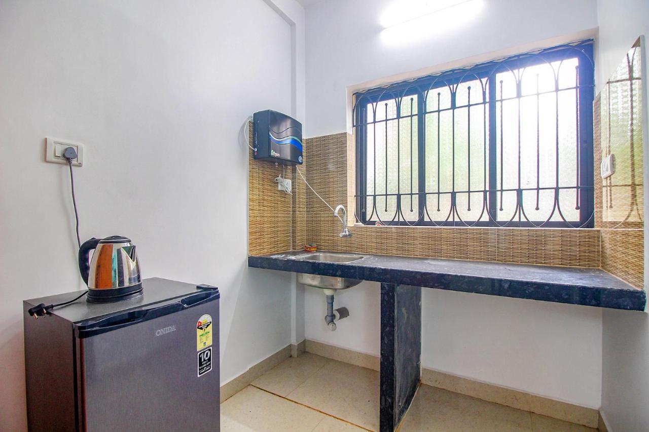 Fabescape Sk Studios With Pool & Gym, Arpora Goa Velha Exterior foto